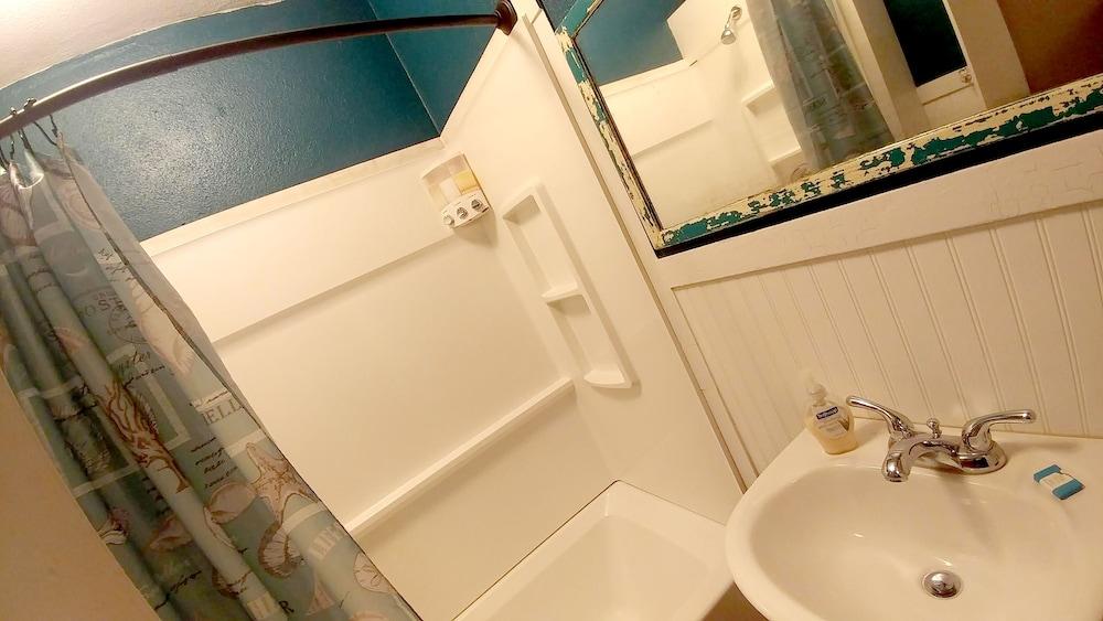 Historic Whiting Hotel Suites photo 7