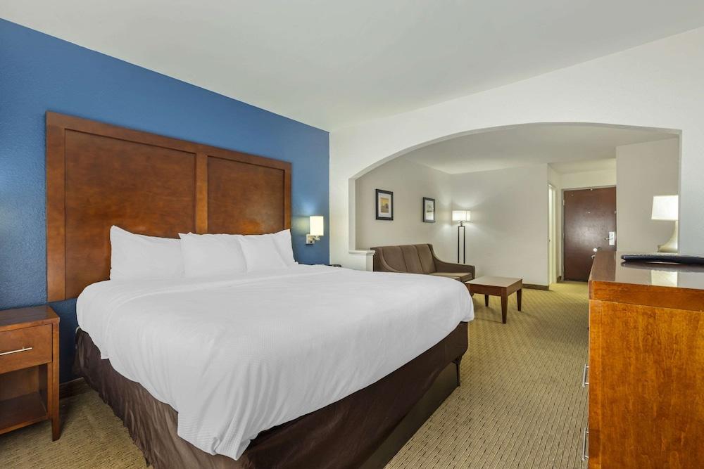 Comfort Inn Garner Clayton I-40 photo 43
