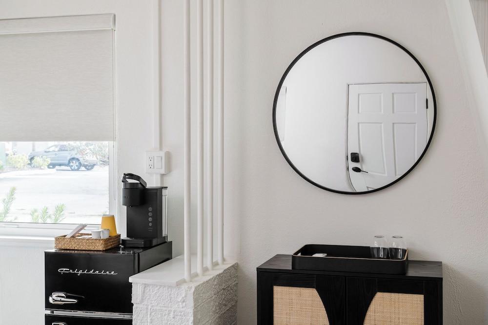Haleys Court Boutique Motel photo 28