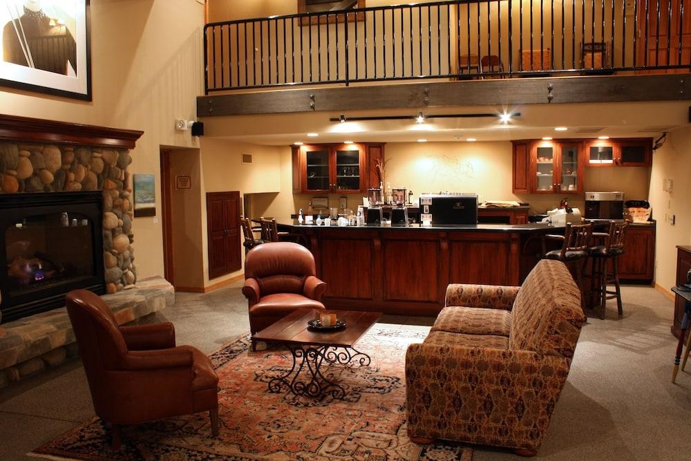 Mountain Lake Lodge photo 50
