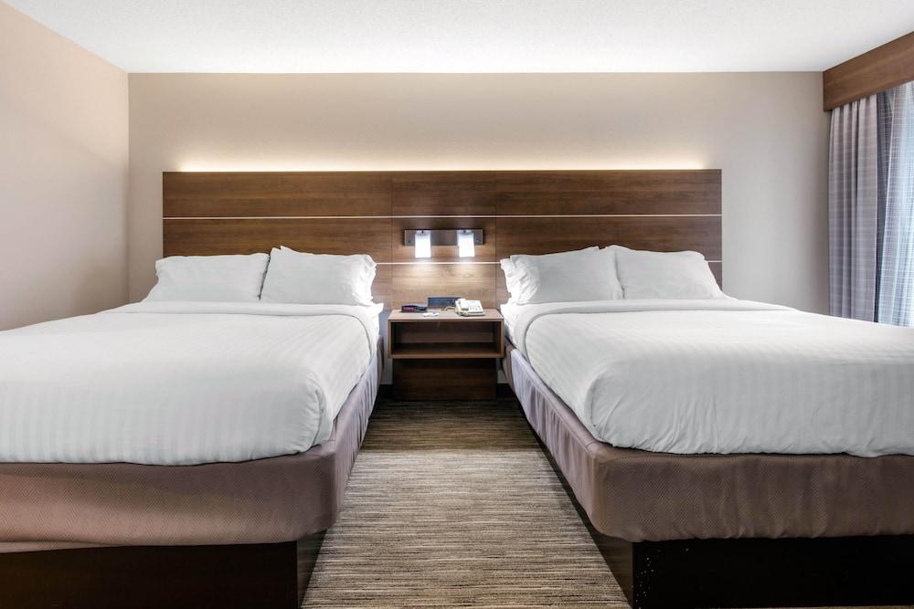 Holiday Inn Express Henderson N Evansville South by IHG photo 24