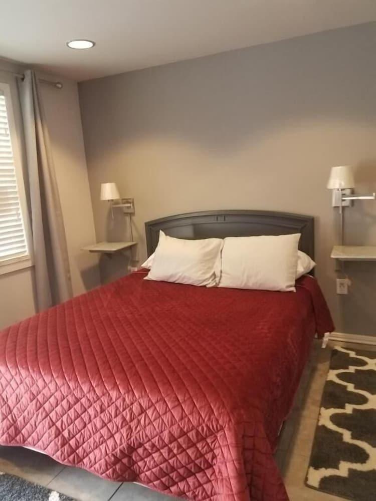 Riverside Motel photo 21