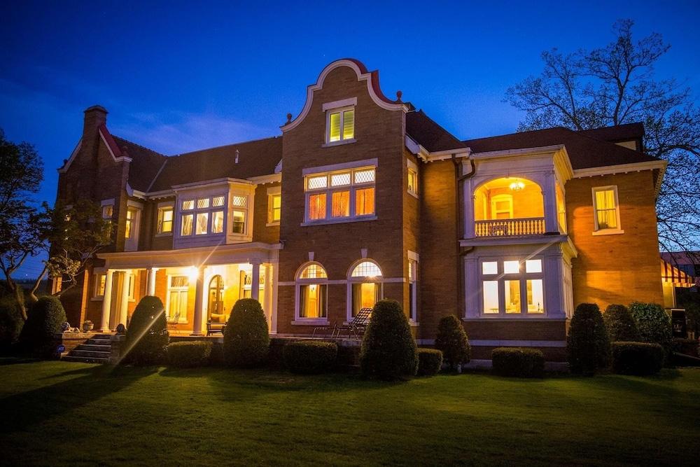 Hazeltine Boutique Hotel BnB photo 17