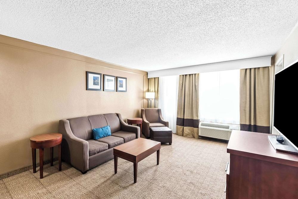 Comfort Inn & Suites Heath - Newark South photo 26