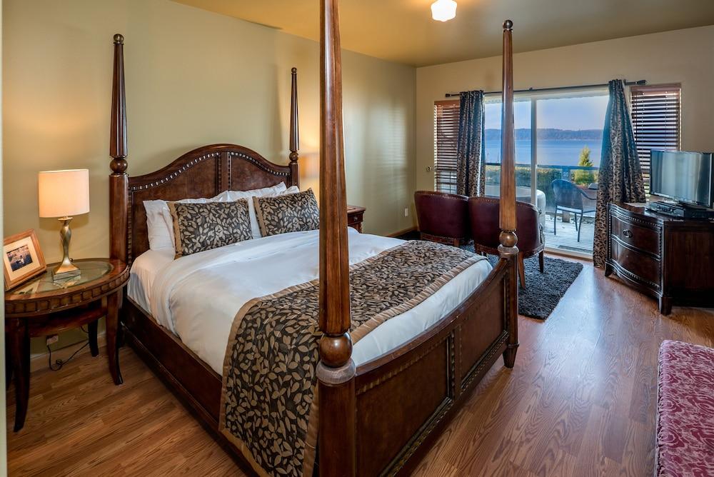Camano Island Inn photo 18