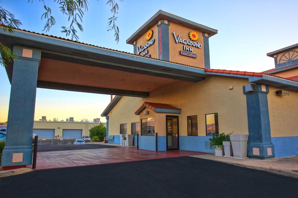 Vagabond Inn Executive - Green Valley photo 28