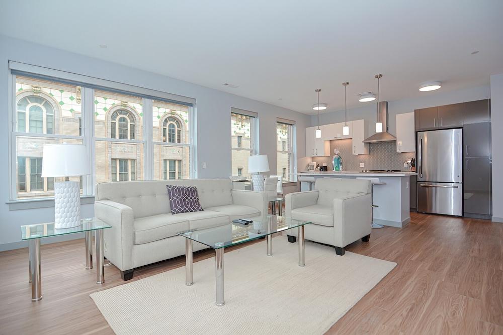 Global Luxury Suites Downtown Providence photo 66