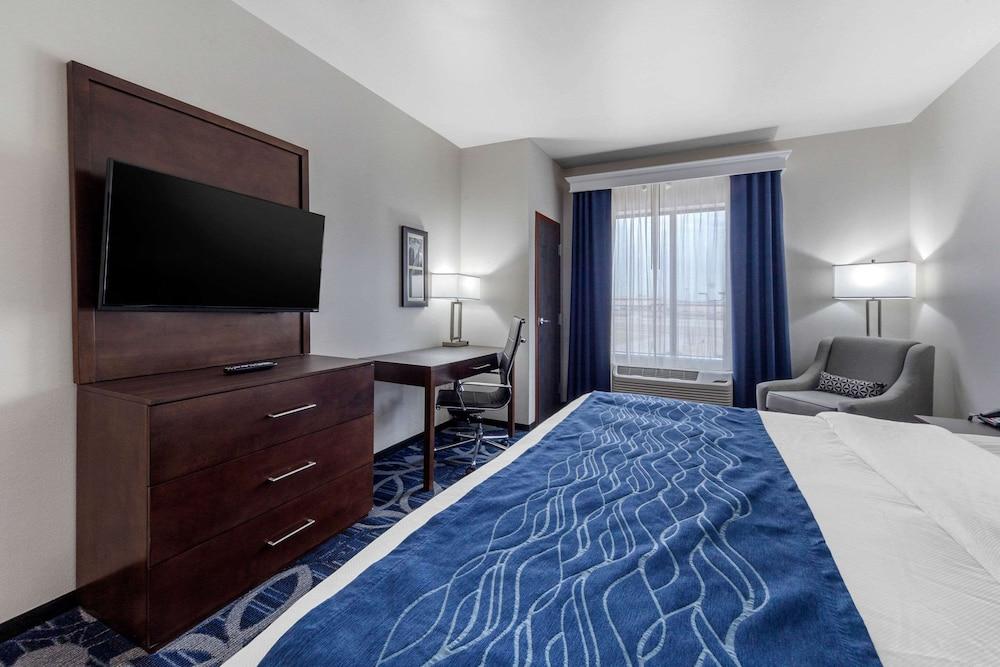Comfort Inn & Suites Oklahoma City South I-35 photo 4