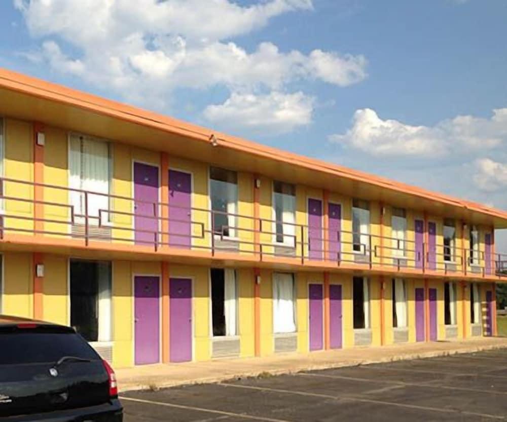 Country Inn Motel Vivian photo 16
