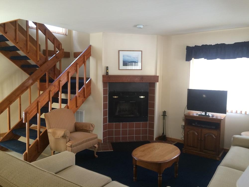 Shawnee Village Resort photo 11