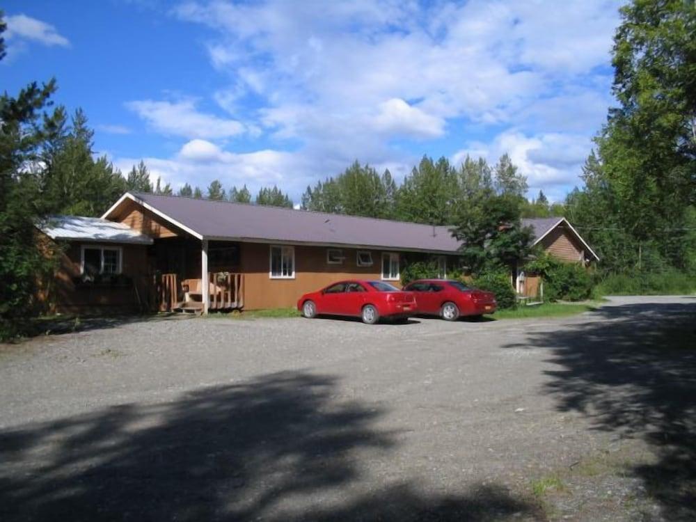 Swiss Alaska Inn photo 20