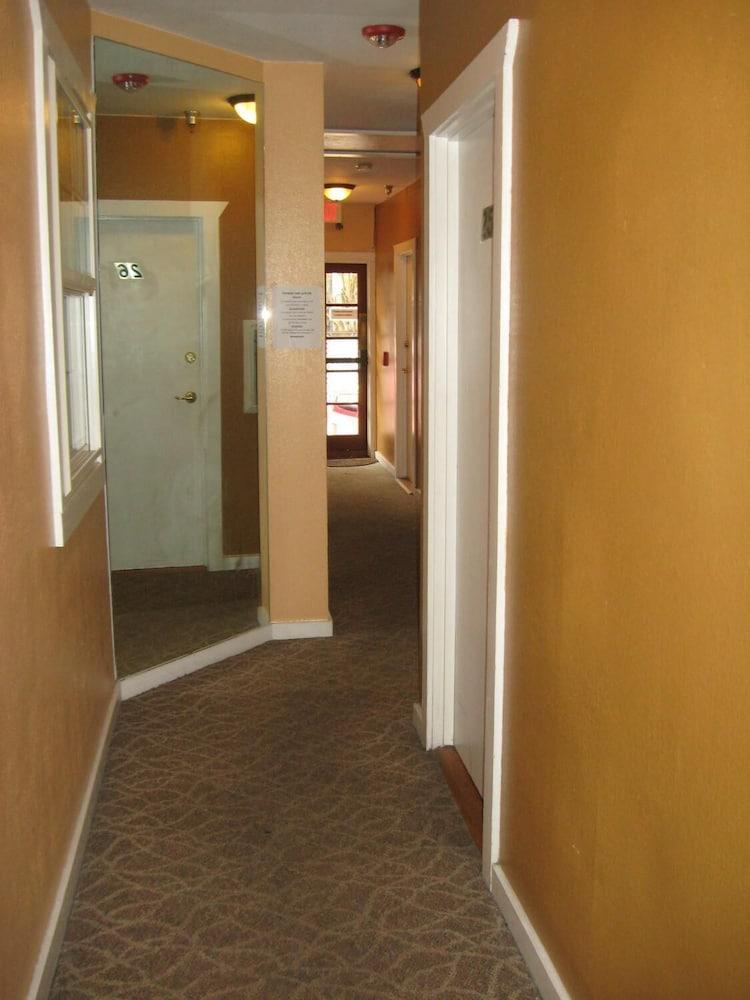 RK Hostel San Diego photo 48