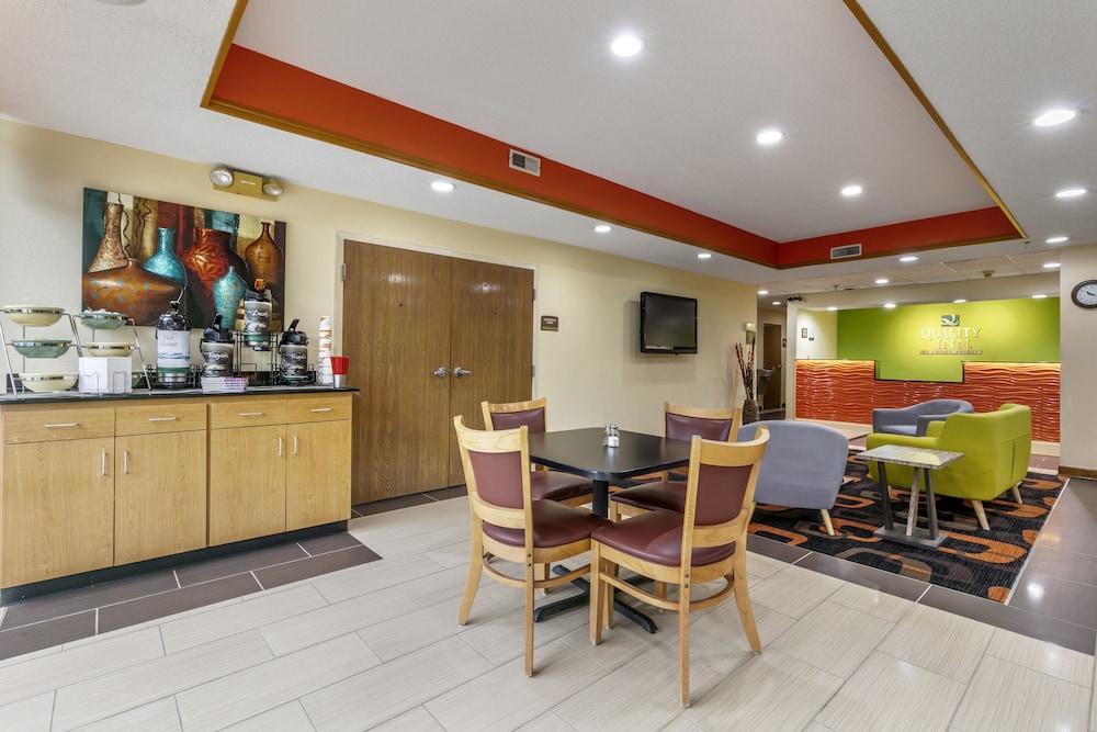 Quality Inn Rogersville photo 20