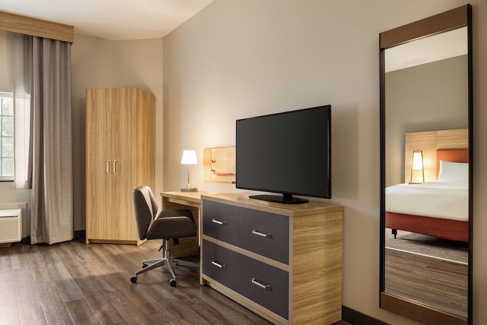 Candlewood Suites Mount Pleasant by IHG photo 48