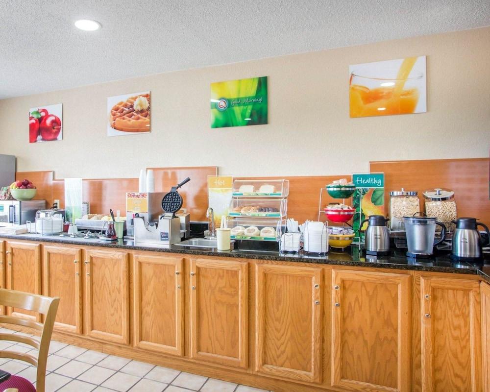 Quality Inn Ottawa near Starved Rock State Park photo 37