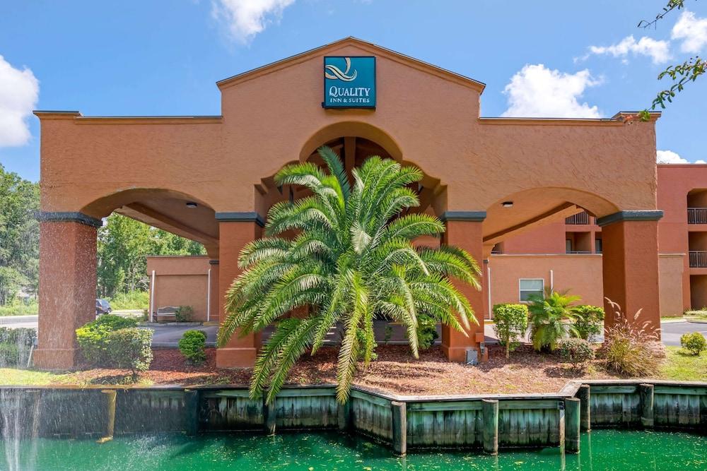 Quality Inn & Suites Jacksonville-Baymeadows photo 29