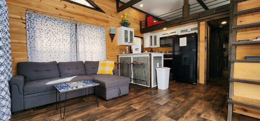 Emberglow Outdoor Resort photo 37