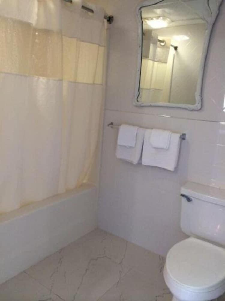 American Star Inn & Suites Atlantic City photo 10