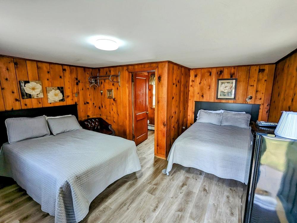 Riverside Motel photo 70