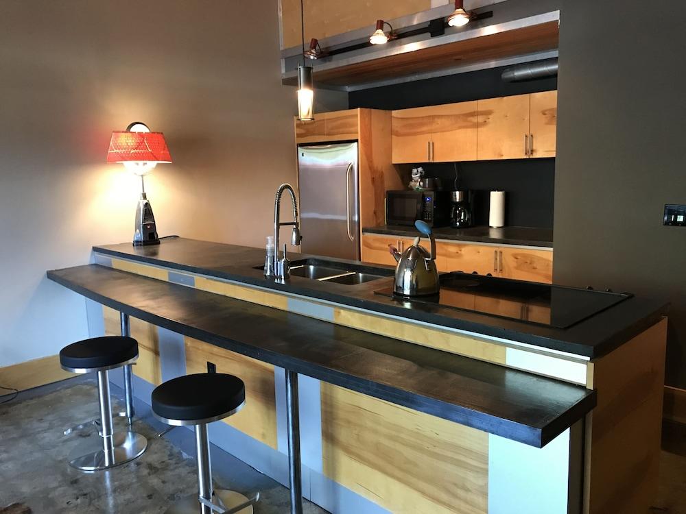The Hangar Lofts Hotel photo 35