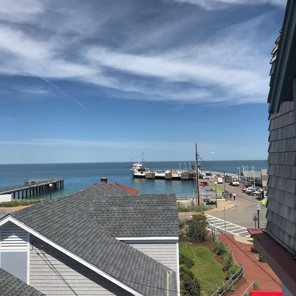 MV Surfside Hotel photo 49