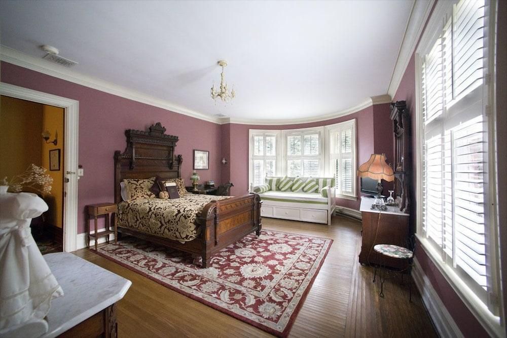 The Peter Herdic Inn photo 24