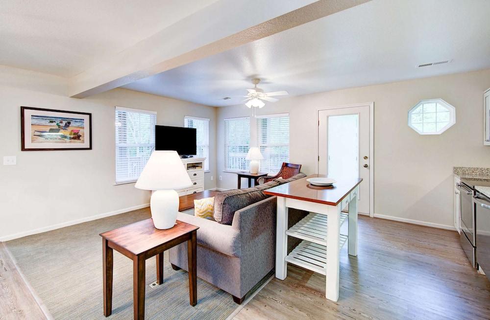 Hilton Vacation Club Beachwoods Kitty Hawk photo 15
