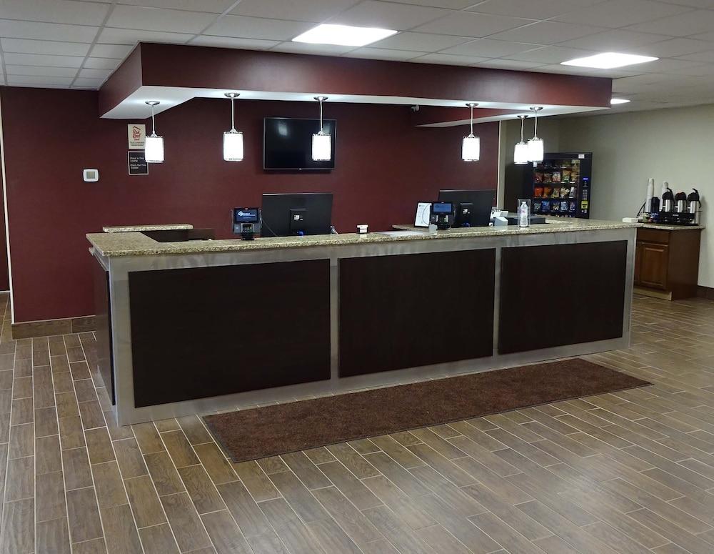 Red Roof Inn Indianapolis - Castleton photo 13