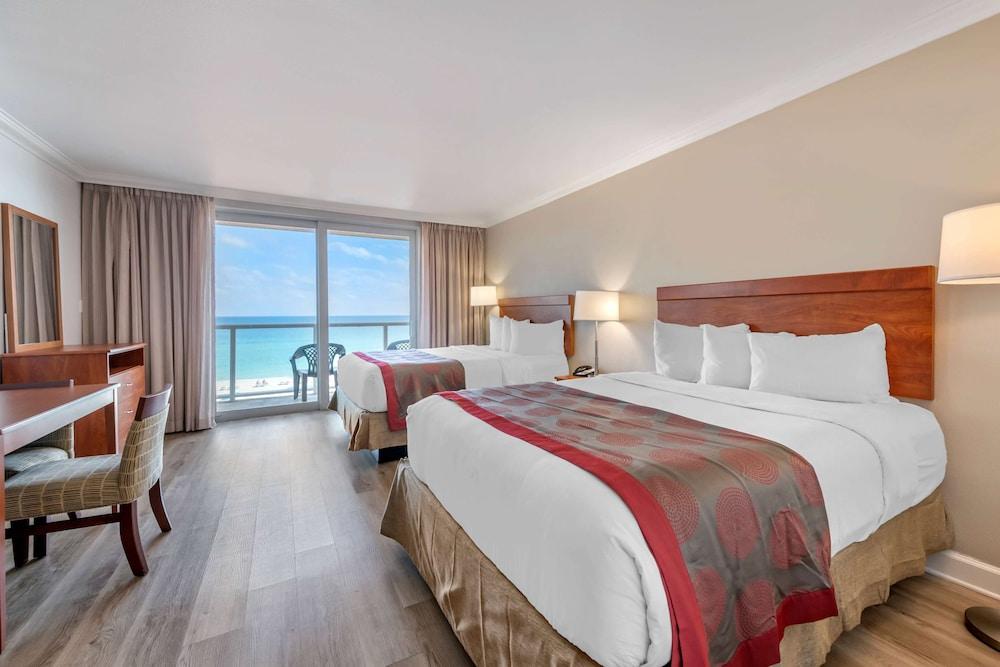 Ramada Plaza by Wyndham Marco Polo Beach Resort photo 37