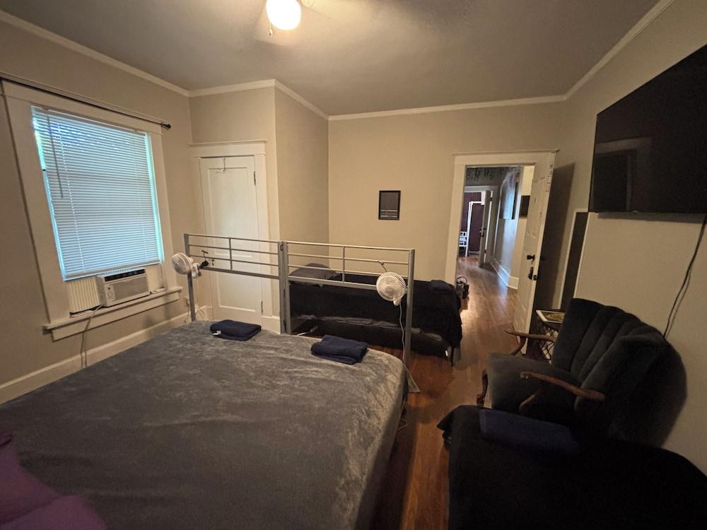 Cozy Bears Bunker's & Carpe Diem Spa photo 49