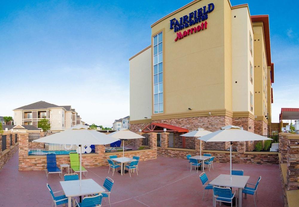 Fairfield Inn & Suites Houston-North Spring photo 12
