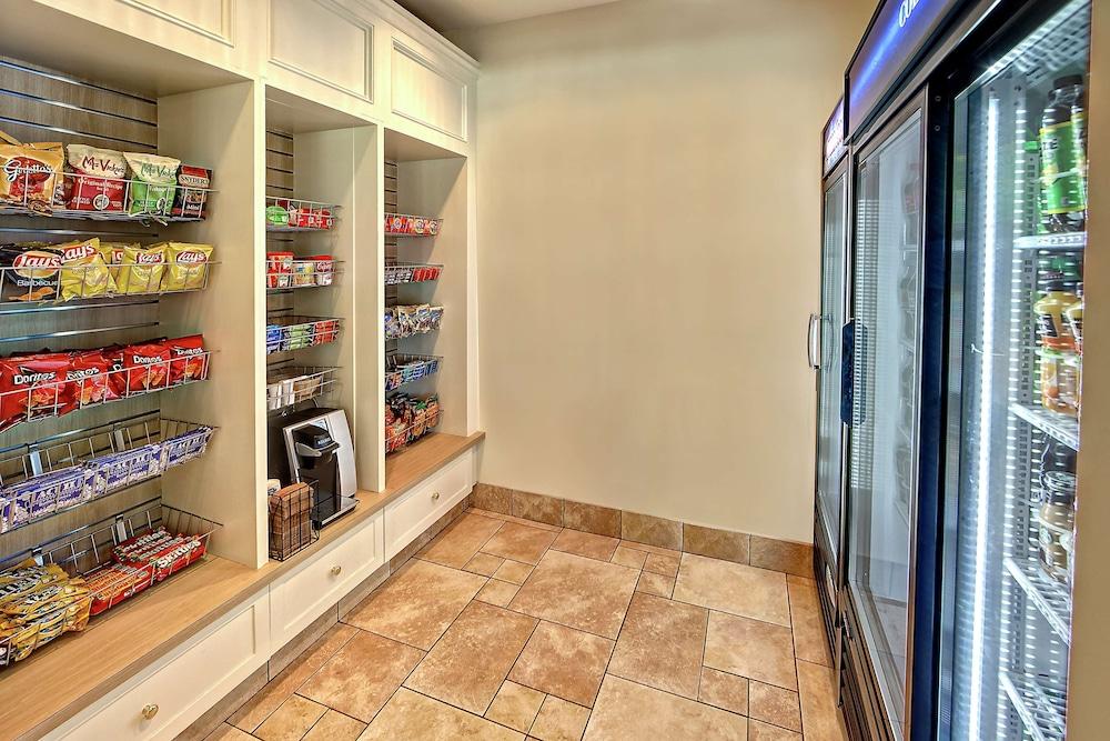 Hilton Garden Inn Memphis/Wolfchase Galleria photo 6