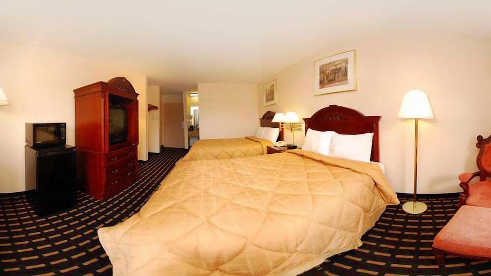 Quality Inn Homewood Birmingham I-65 photo 16