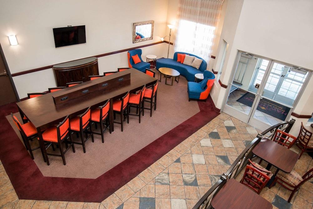 Hawthorn Suites by Wyndham Las Vegas/Henderson — hotel in Henderson