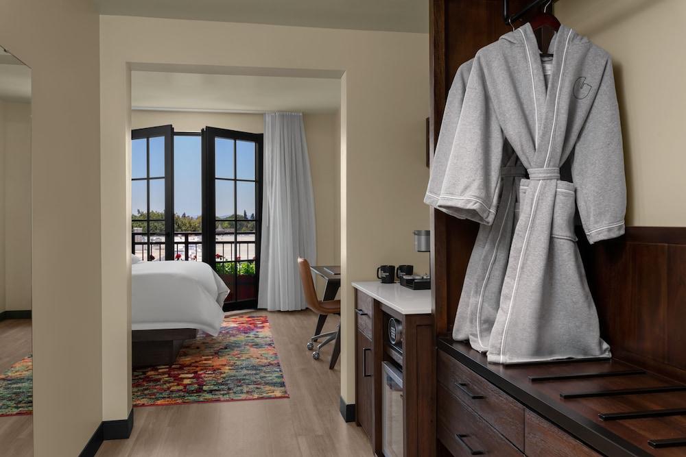 The Gordon Hotel photo 16
