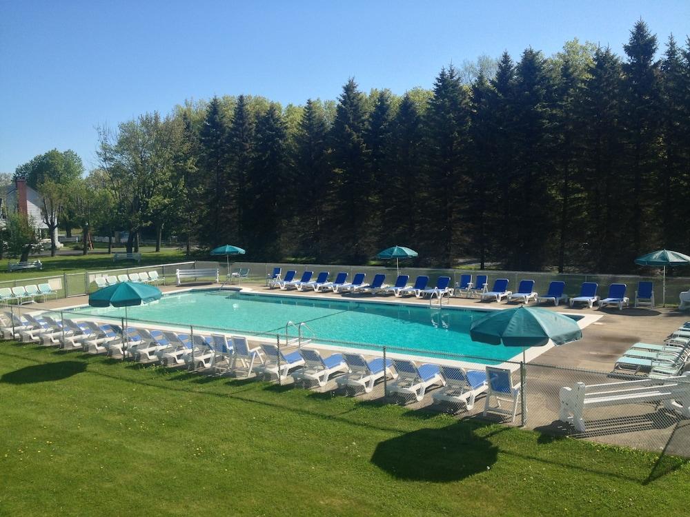 Lukans Farm Resort photo 40