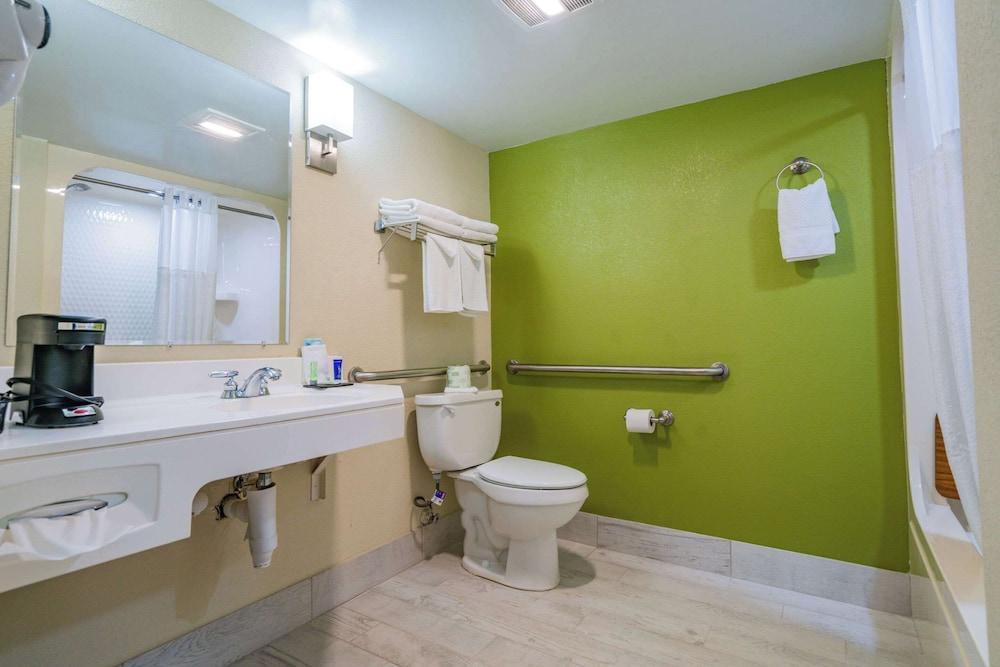 Sleep Inn Murfreesboro Shopping District photo 6