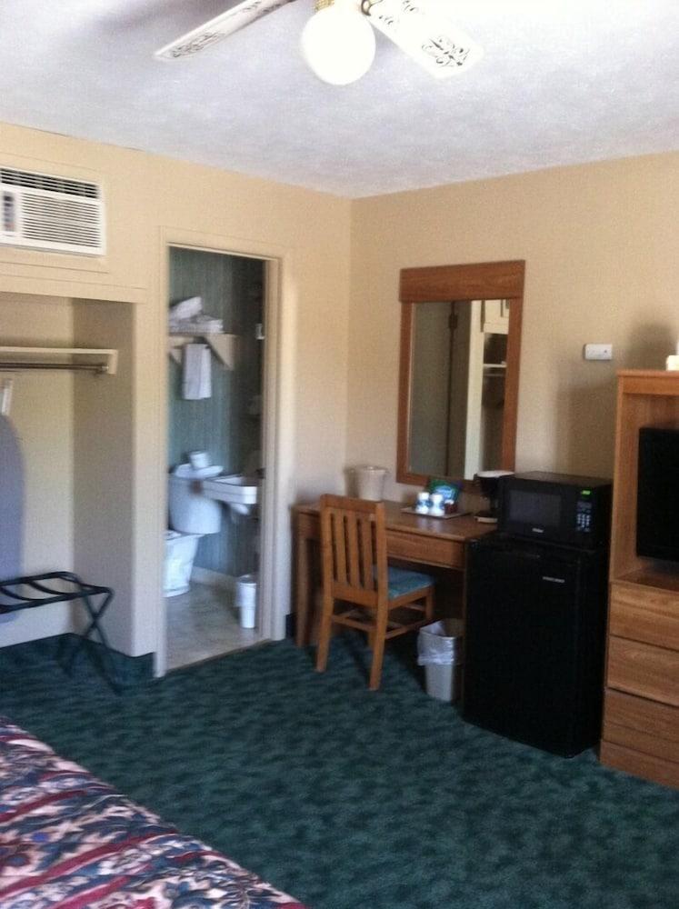 Medina Inn photo 20