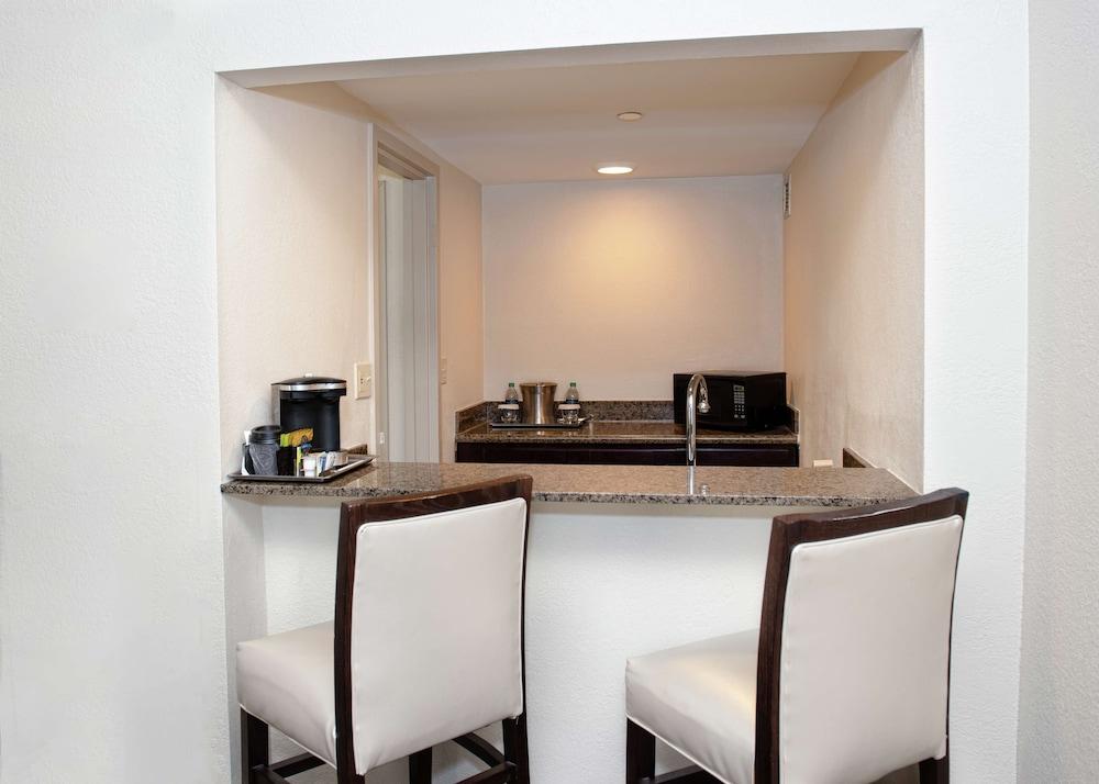 DoubleTree by Hilton Hotel Lafayette photo 10