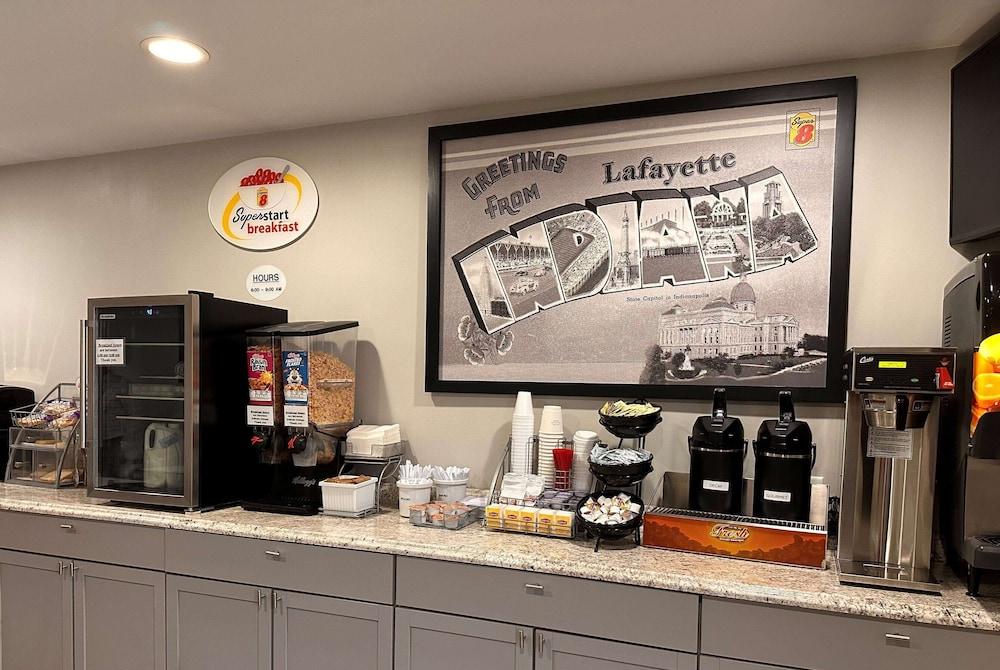 Super 8 by Wyndham Lafayette / Purdue Area photo 13