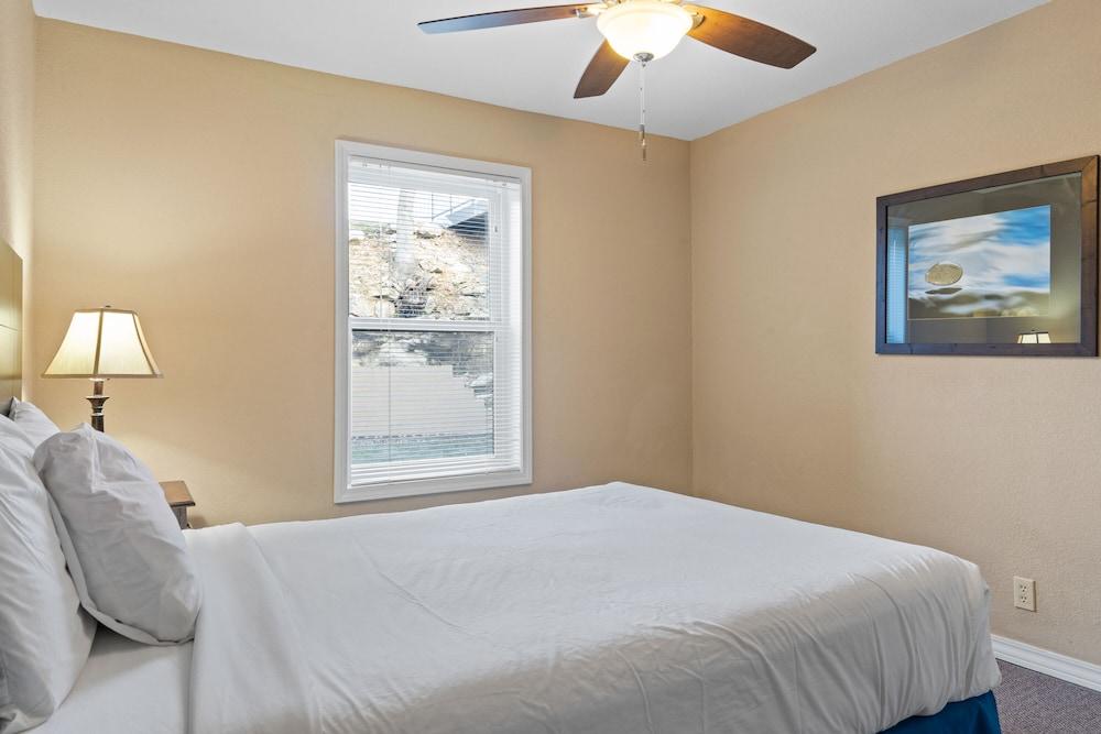 Table Rock Resorts at Kimberling photo 88