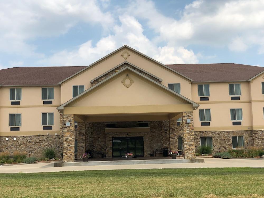 Country View Inn & Suites photo 13