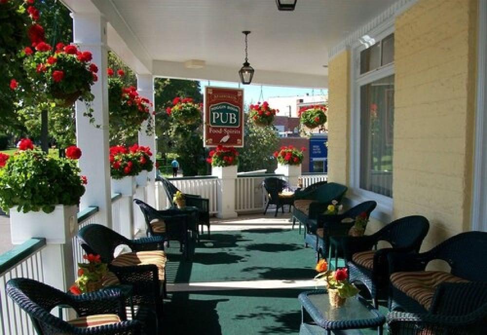 Perry Hotel photo 5