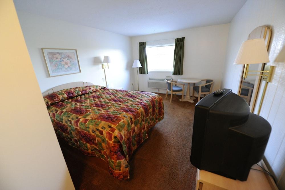 Heritage Inn photo 8