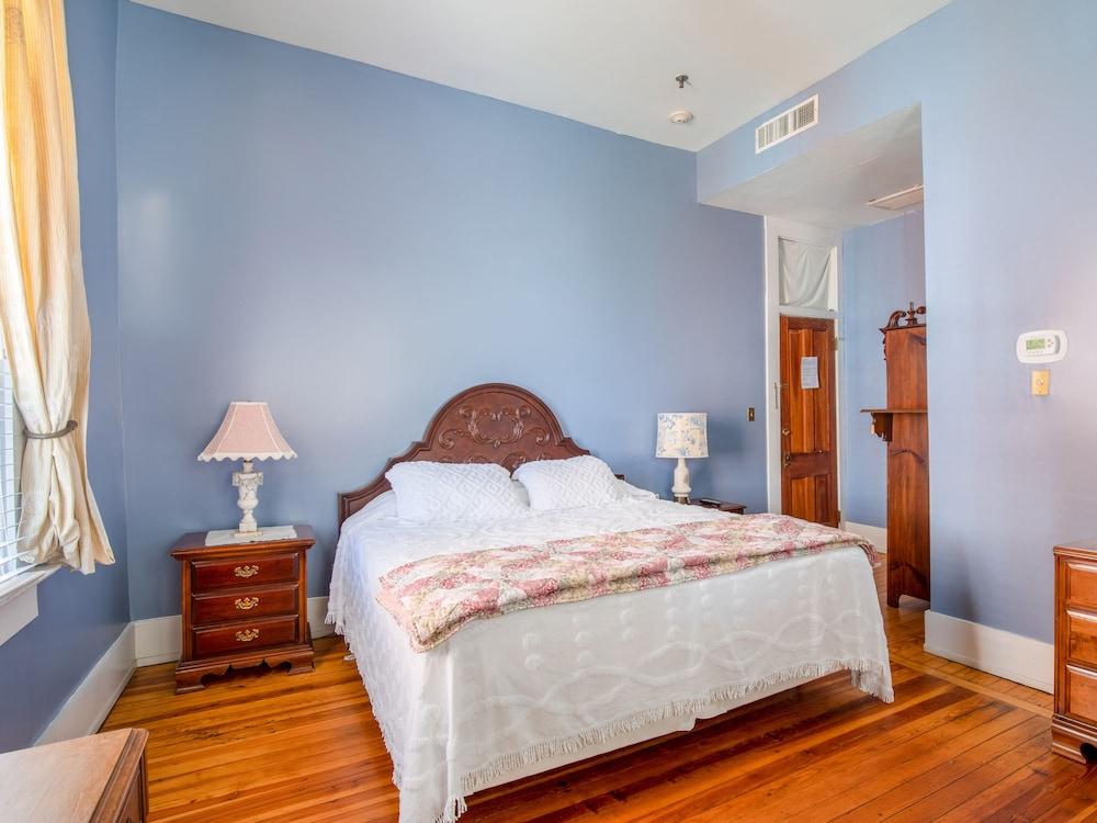 The Belmont Inn photo 17
