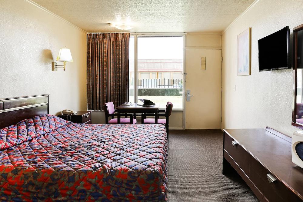 Springwood Hotel photo 21