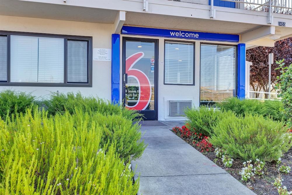 Motel 6 Vallejo, CA - Six Flags West photo 36