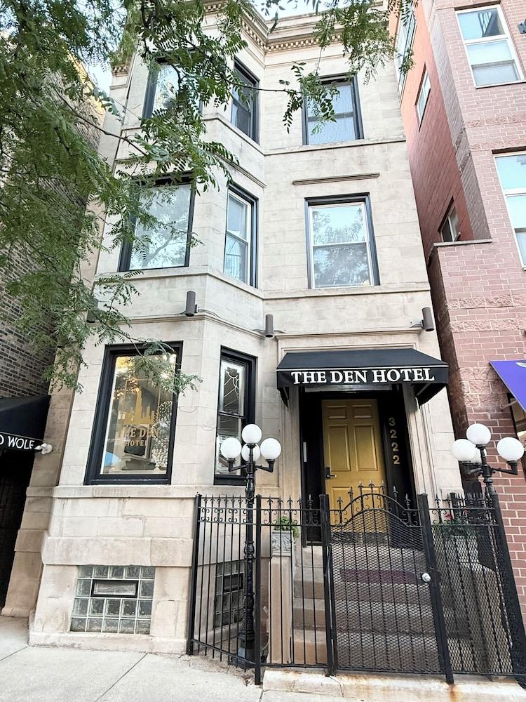 The Den Hotel photo 1