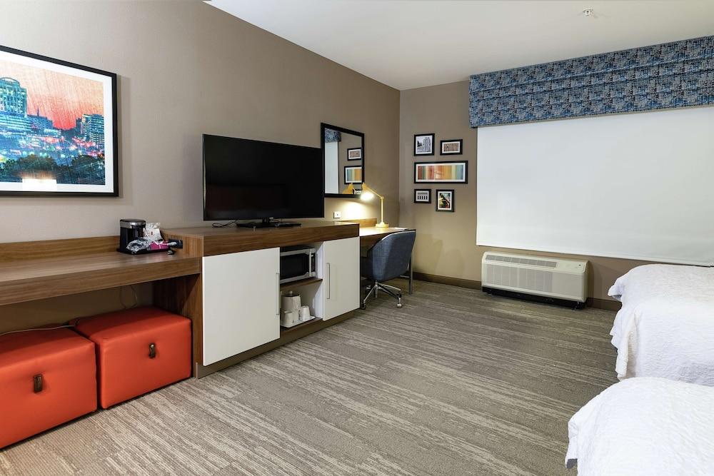 Hampton Inn & Suites Columbia Killian Road photo 62