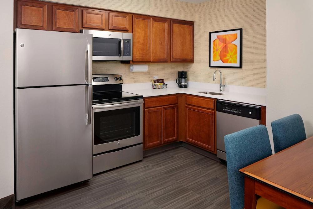 Residence Inn by Marriott St Louis Airport photo 4